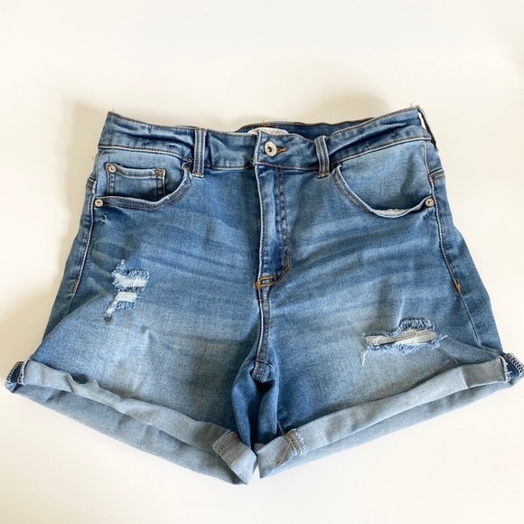 Ariya Jeans Shorts - Picture 1 of 5